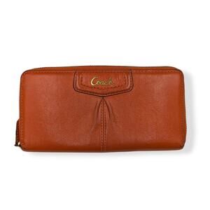 Coach Ashley Vintage Wallet Coral Orange Leather Zip Around Organizer Y2K